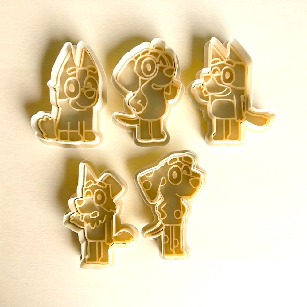 Bluey cookie cutters or playdoh cutters set of 5 hand wash only